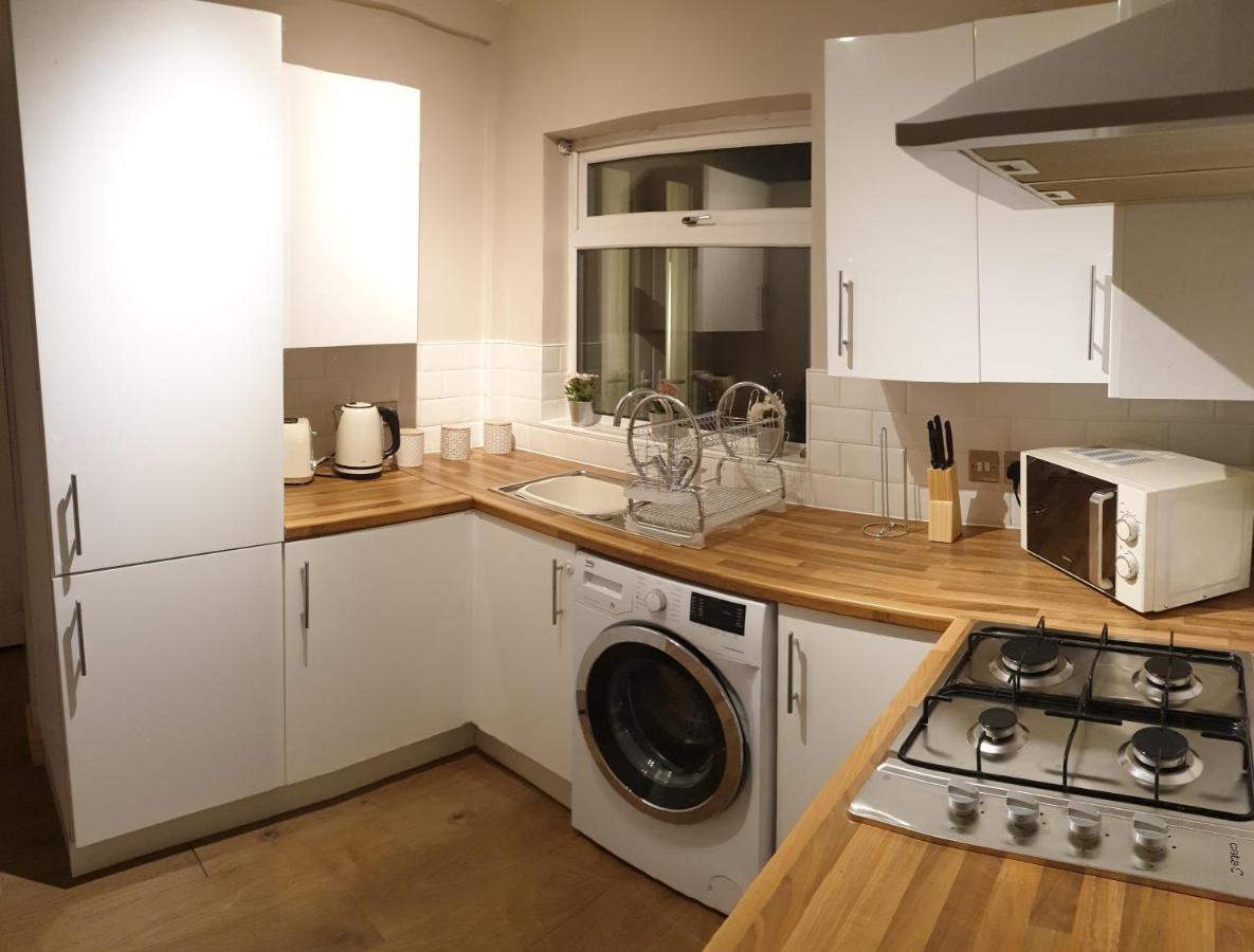 4 Bedrooms, Sleeps 10, Near Lfc & Efc Liverpool Exteriér fotografie